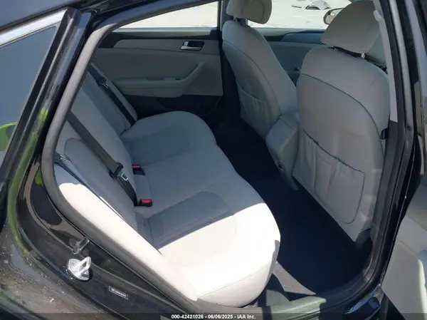 5NPE24AA9HH450579 2017 HYUNDAI SONATA - Image 8