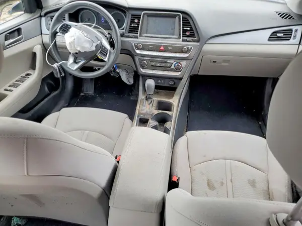 5NPE24AA9KH756978 2019 HYUNDAI SONATA - Image 8