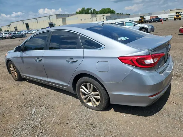 5NPE24AAXGH435782 2016 HYUNDAI SONATA - Image 2