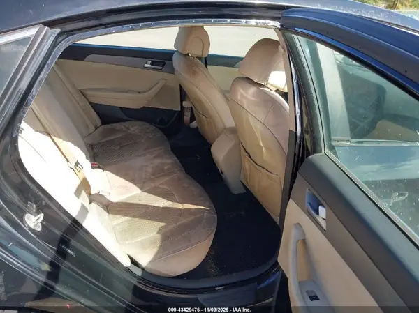 5NPE24AAXHH449876 2017 HYUNDAI SONATA - Image 8