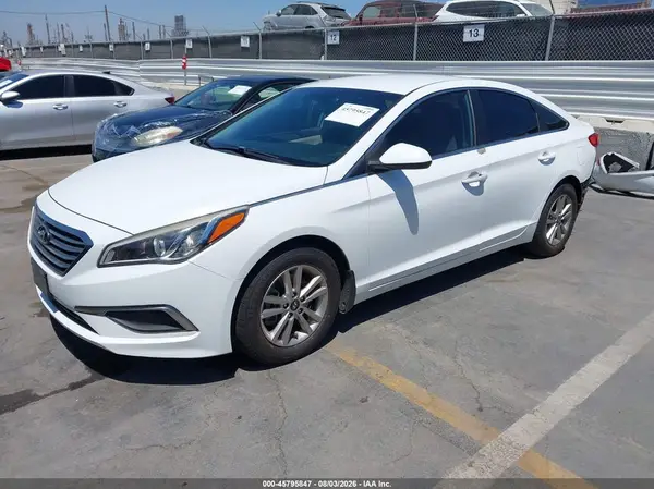 5NPE24AAXHH494896 2017 HYUNDAI SONATA - Image 2
