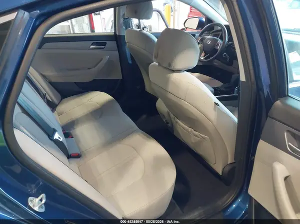 5NPE24AAXJH685174 2018 HYUNDAI SONATA - Image 8