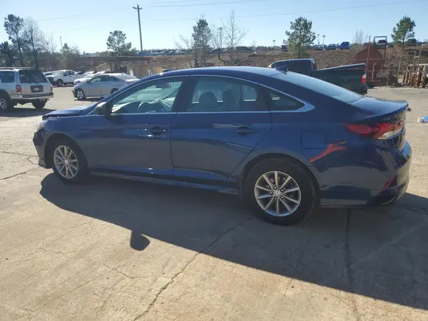 5NPE24AAXJH705214 2018 HYUNDAI SONATA - Image 2