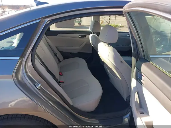 5NPE24AAXKH774874 2019 HYUNDAI SONATA - Image 8