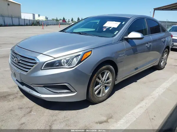 5NPE24AF0GH263743 2016 HYUNDAI SONATA - Image 2