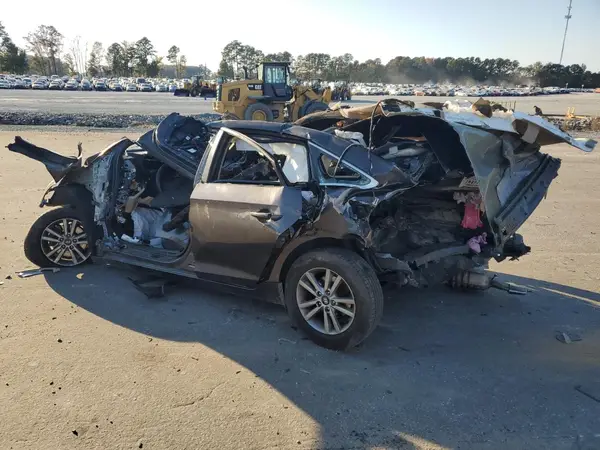 5NPE24AF0GH264195 2016 HYUNDAI SONATA - Image 2