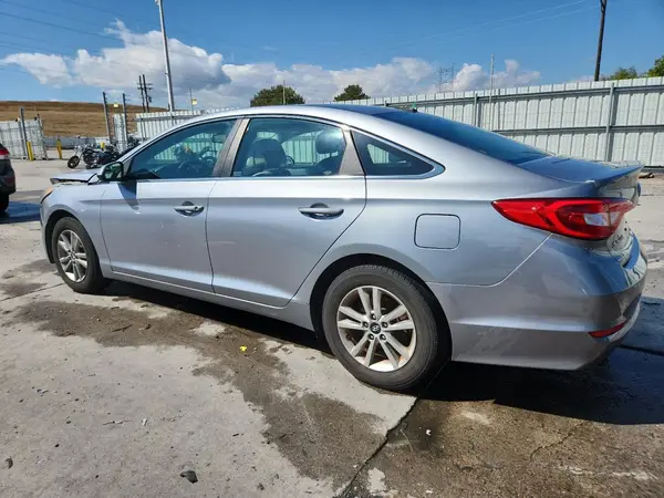 5NPE24AF0GH274595 2016 HYUNDAI SONATA - Image 2