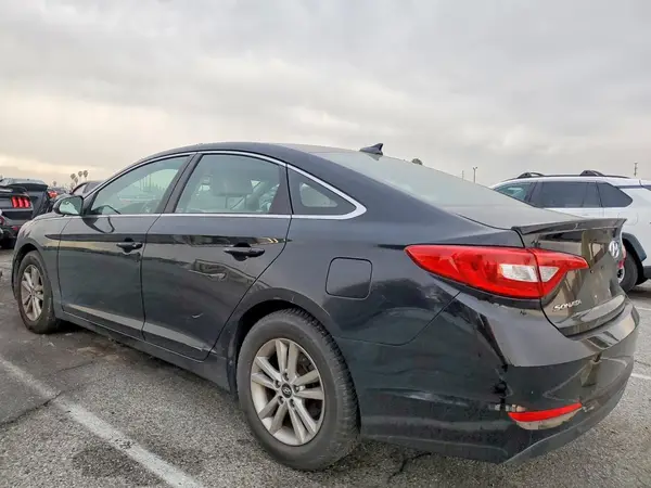 5NPE24AF0GH280025 2016 HYUNDAI SONATA - Image 2