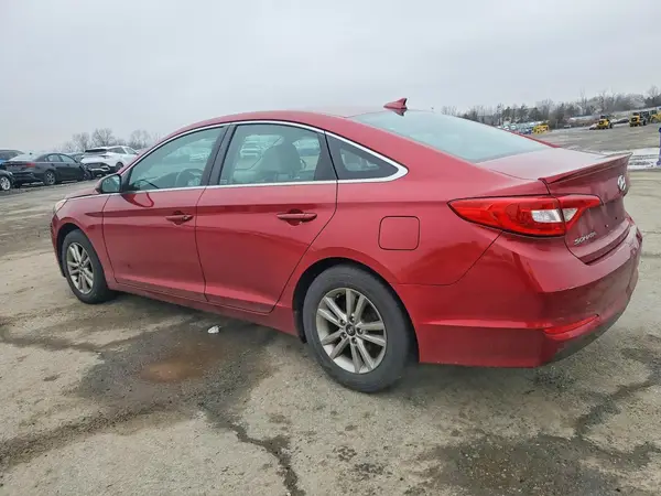 5NPE24AF0GH284771 2016 HYUNDAI SONATA - Image 2