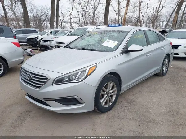 5NPE24AF0GH285855 2016 HYUNDAI SONATA - Image 2