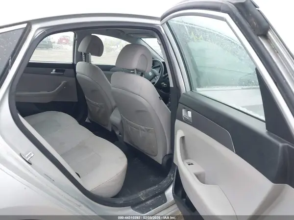 5NPE24AF0GH285855 2016 HYUNDAI SONATA - Image 8