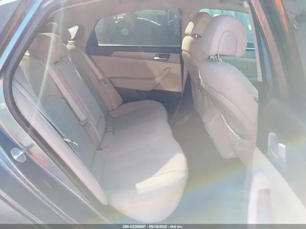 5NPE24AF0GH286701 2016 HYUNDAI SONATA - Image 8