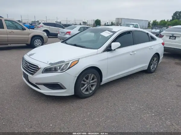 5NPE24AF0GH288870 2016 HYUNDAI SONATA - Image 2