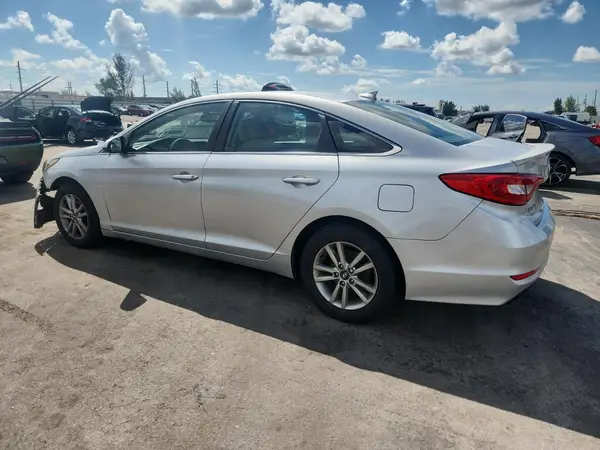 5NPE24AF0GH291106 2016 HYUNDAI SONATA - Image 2