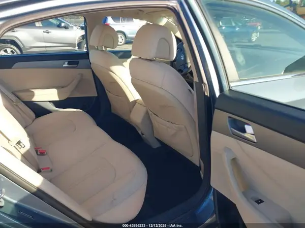 5NPE24AF0GH294569 2016 HYUNDAI SONATA - Image 8