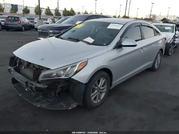 5NPE24AF0GH301763 2016 HYUNDAI SONATA - Image 2