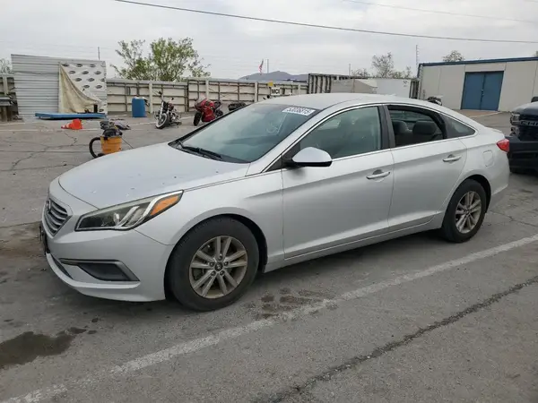 5NPE24AF0GH302816 2016 HYUNDAI SONATA - Image 1