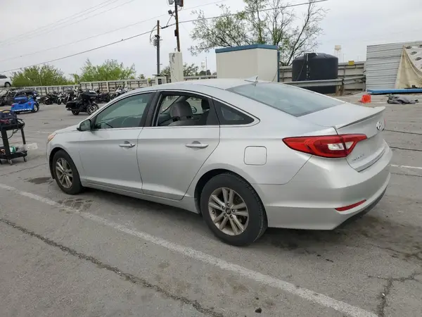 5NPE24AF0GH302816 2016 HYUNDAI SONATA - Image 2