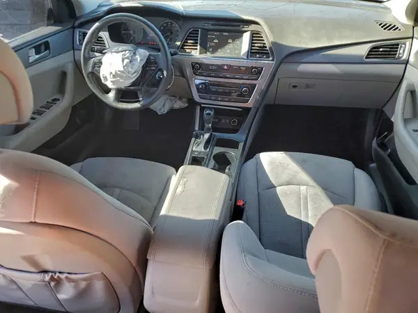 5NPE24AF0GH304579 2016 HYUNDAI SONATA - Image 8
