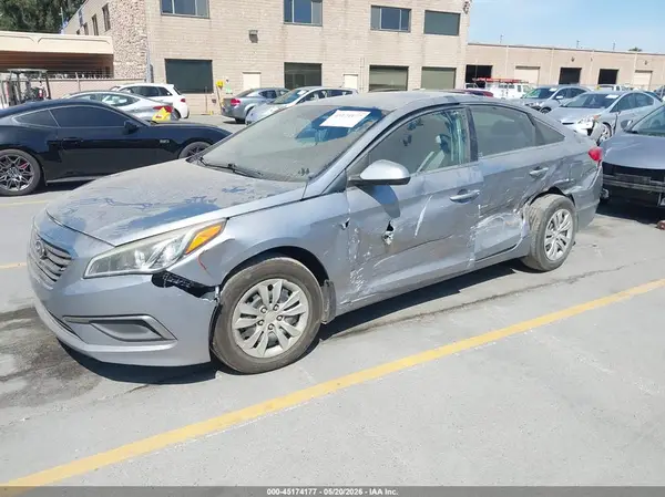 5NPE24AF0GH306090 2016 HYUNDAI SONATA - Image 2