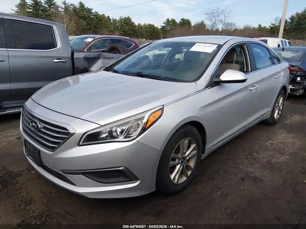 5NPE24AF0GH306560 2016 HYUNDAI SONATA - Image 2