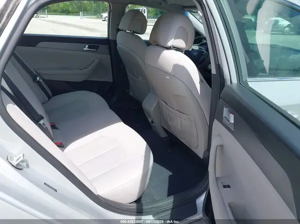 5NPE24AF0GH313024 2016 HYUNDAI SONATA - Image 8