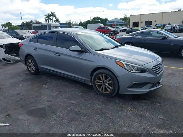 5NPE24AF0GH314433 2016 HYUNDAI SONATA - Image 1
