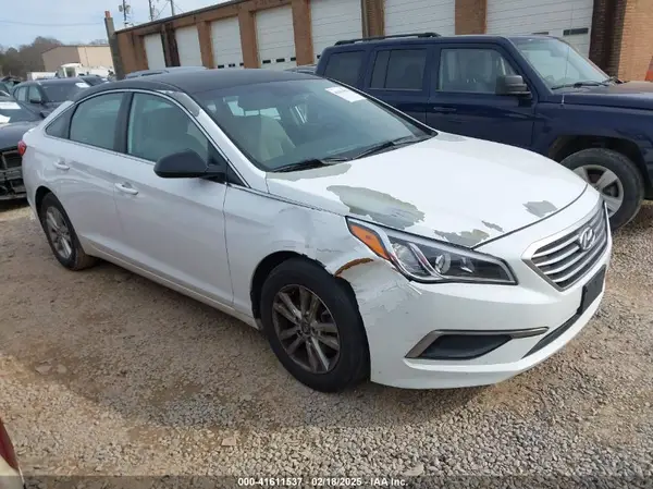 5NPE24AF0GH321088 2016 HYUNDAI SONATA - Image 1