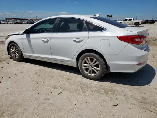 5NPE24AF0GH327098 2016 HYUNDAI SONATA - Image 2