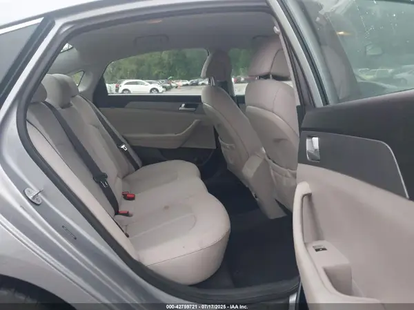 5NPE24AF0GH329580 2016 HYUNDAI SONATA - Image 8
