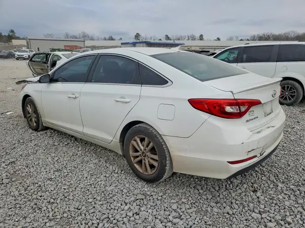 5NPE24AF0GH329837 2016 HYUNDAI SONATA - Image 2