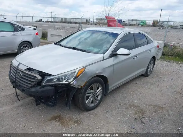 5NPE24AF0GH331085 2016 HYUNDAI SONATA - Image 2