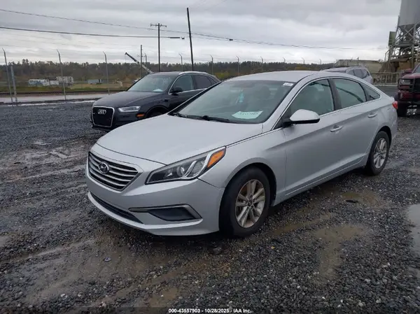 5NPE24AF0GH333208 2016 HYUNDAI SONATA - Image 2