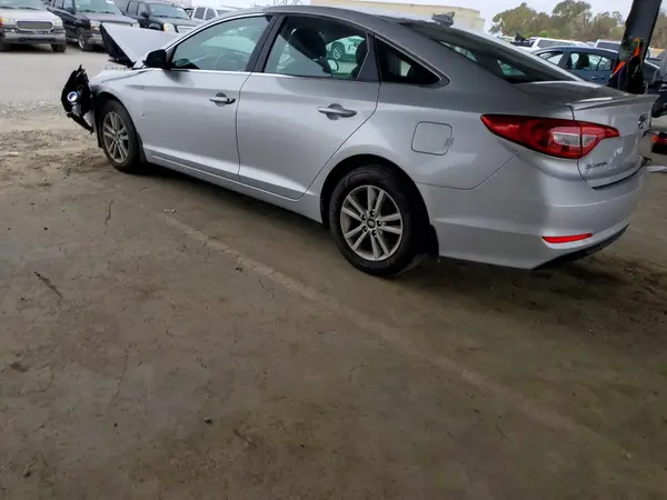 5NPE24AF0GH335024 2016 HYUNDAI SONATA - Image 2