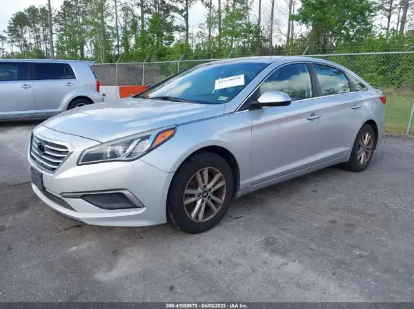 5NPE24AF0GH335038 2016 HYUNDAI SONATA - Image 2