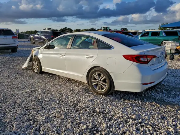 5NPE24AF0GH336125 2016 HYUNDAI SONATA - Image 2