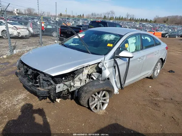 5NPE24AF0GH336657 2016 HYUNDAI SONATA - Image 2