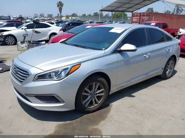 5NPE24AF0GH337338 2016 HYUNDAI SONATA - Image 2