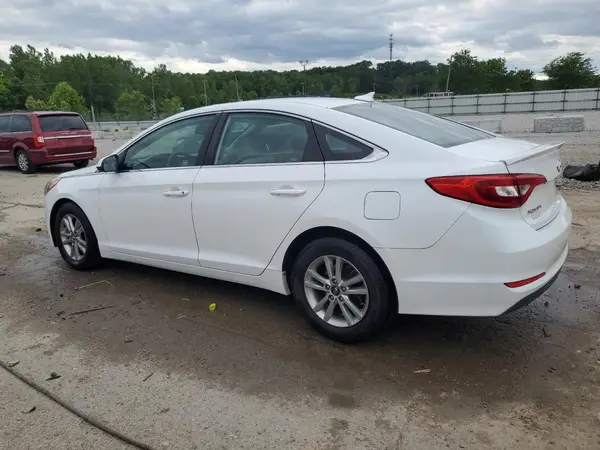 5NPE24AF0GH346573 2016 HYUNDAI SONATA - Image 2