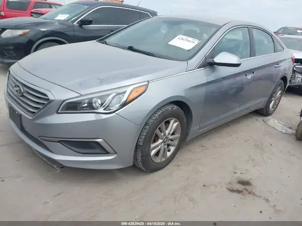 5NPE24AF0GH351756 2016 HYUNDAI SONATA - Image 2