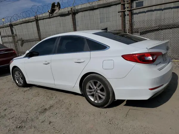 5NPE24AF0GH354267 2016 HYUNDAI SONATA - Image 2