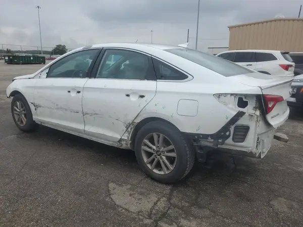 5NPE24AF0GH356598 2016 HYUNDAI SONATA - Image 2
