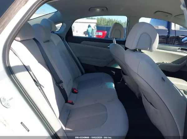 5NPE24AF0GH356603 2016 HYUNDAI SONATA - Image 8