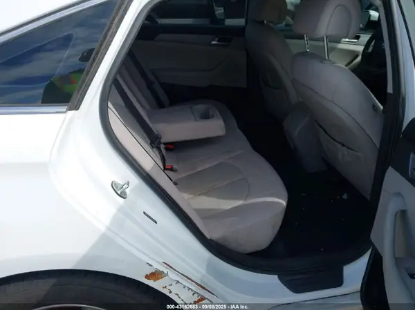 5NPE24AF0GH358836 2016 HYUNDAI SONATA - Image 8