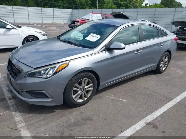 5NPE24AF0GH363115 2016 HYUNDAI SONATA - Image 2