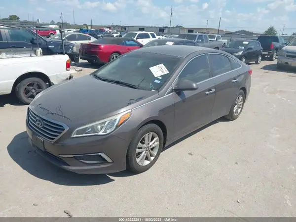 5NPE24AF0GH365480 2016 HYUNDAI SONATA - Image 2