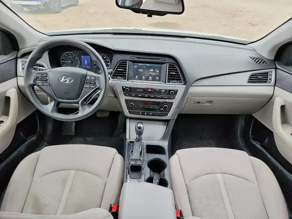 5NPE24AF0GH370985 2016 HYUNDAI SONATA - Image 8