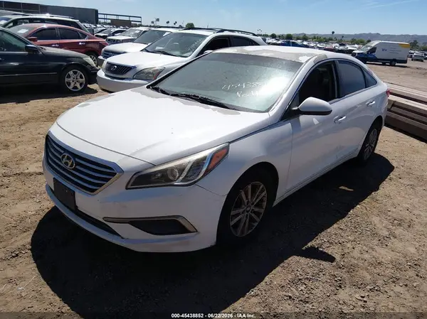 5NPE24AF0GH373630 2016 HYUNDAI SONATA - Image 2