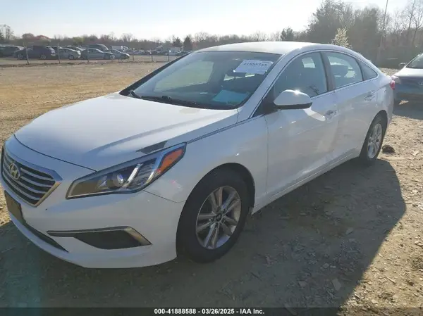 5NPE24AF0GH374423 2016 HYUNDAI SONATA - Image 2