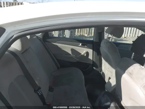 5NPE24AF0GH374423 2016 HYUNDAI SONATA - Image 8
